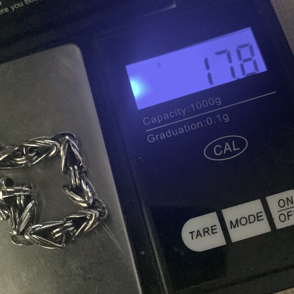 Silver oxidized double headed keel bracelet dragon artwork - Picture 10 of 10